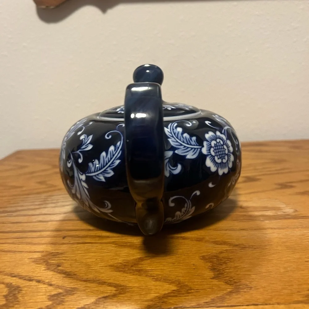 Pier 1 Navy and White Floral China Mandarin Teapot